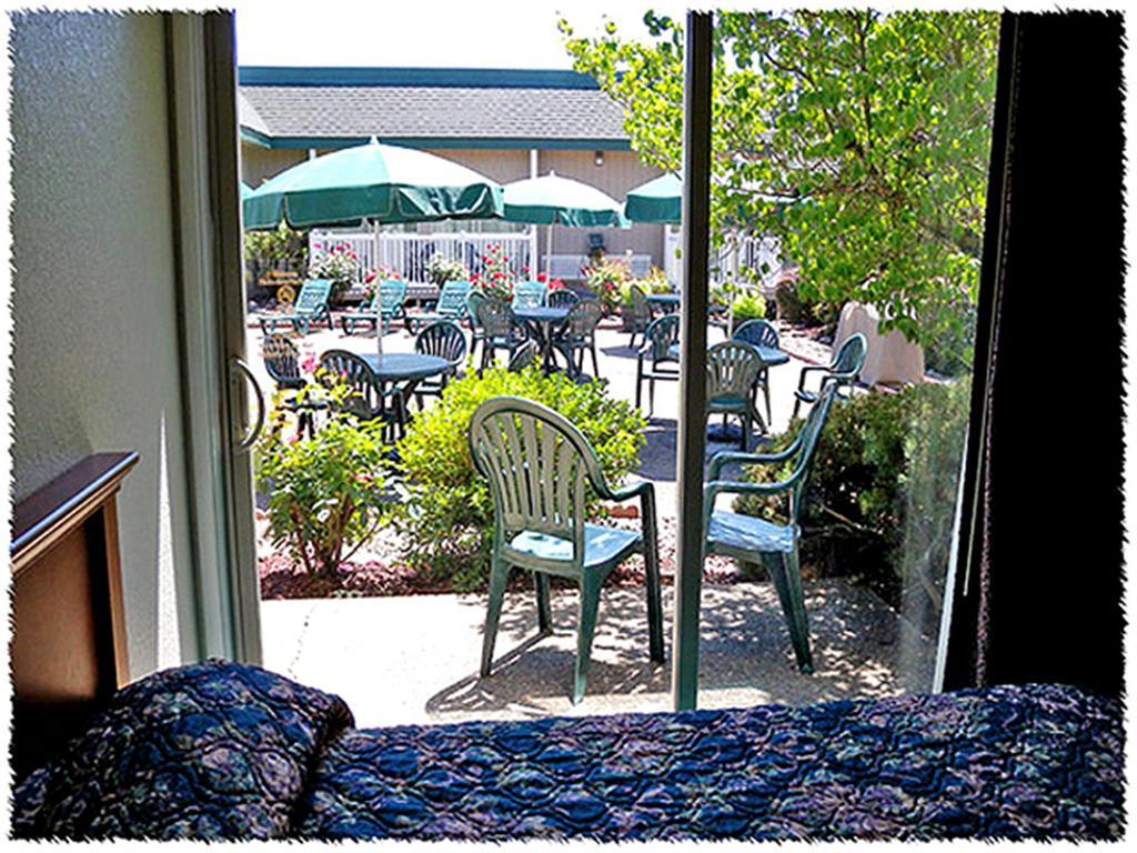 Windmill Inn Of Roseburg Værelse billede